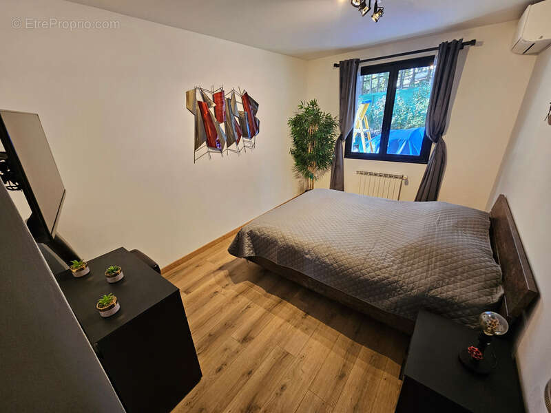 Maison à ROQUEFORT-LES-PINS