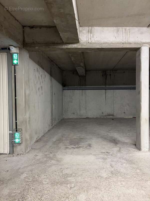 Appartement 69 m² à Les Roches-De-Condrieu  - photo 8