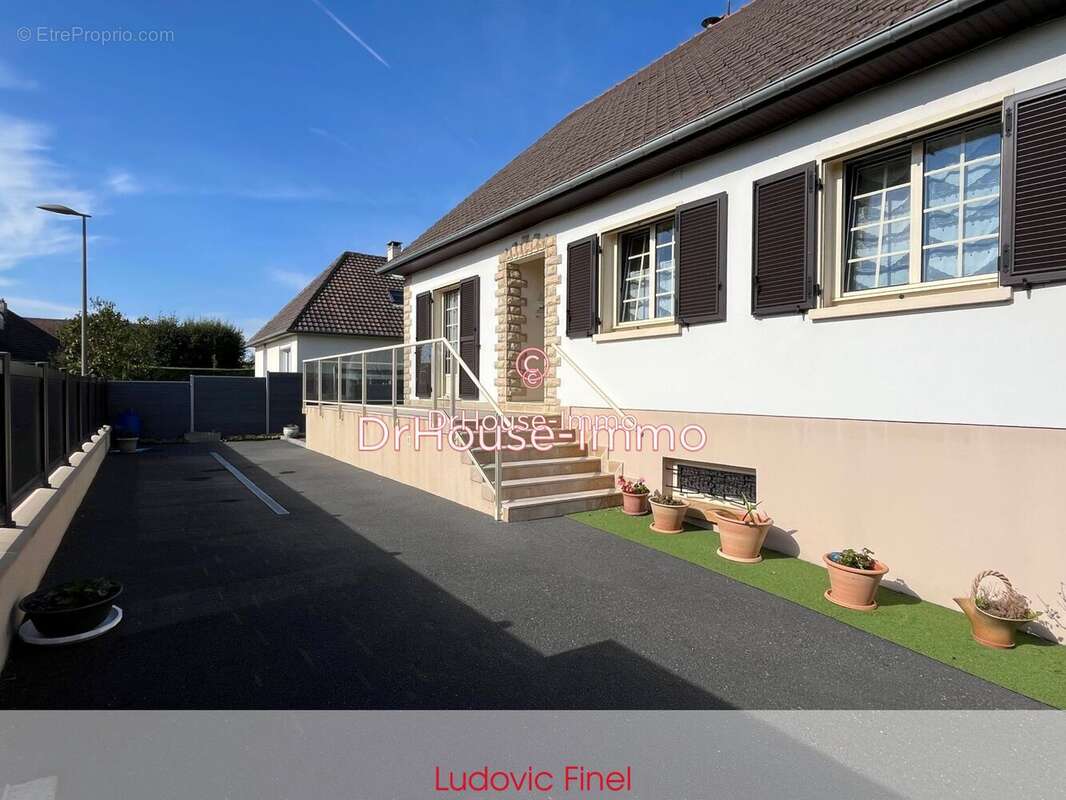 Maison à DOUVRES-LA-DELIVRANDE