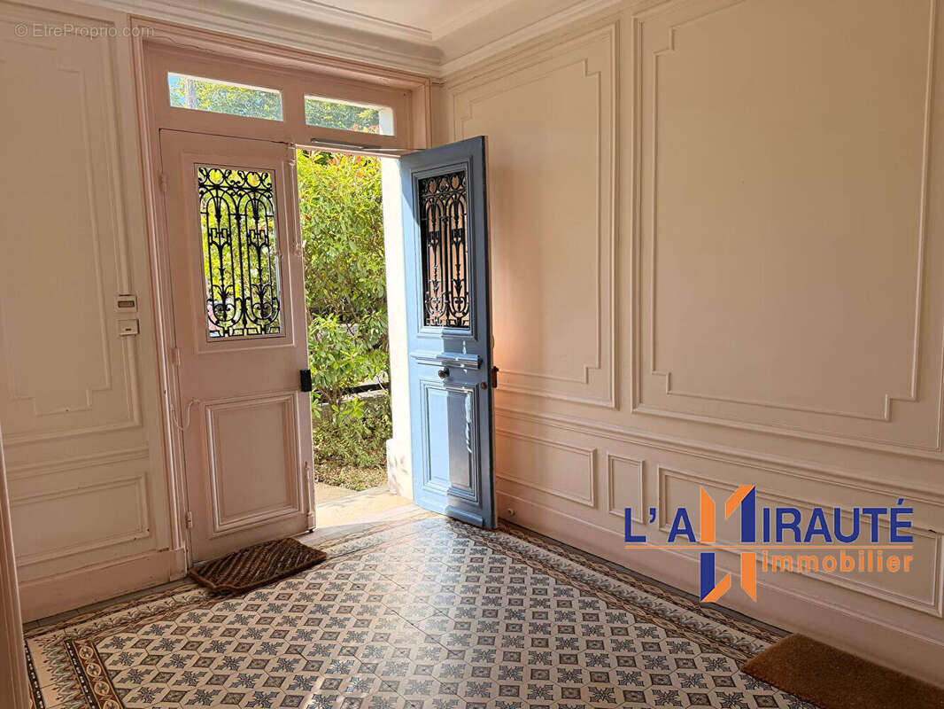 Appartement à MAISONS-LAFFITTE