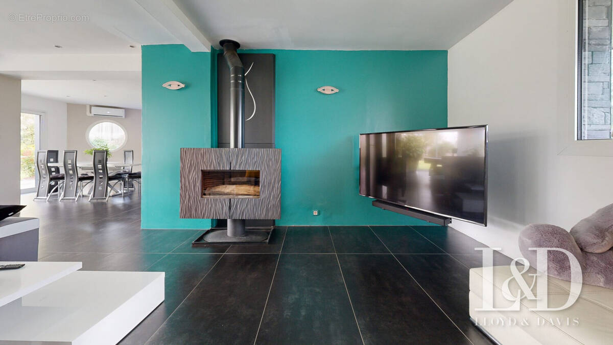 Maison à SAINT-MARTIN-DE-NIGELLES