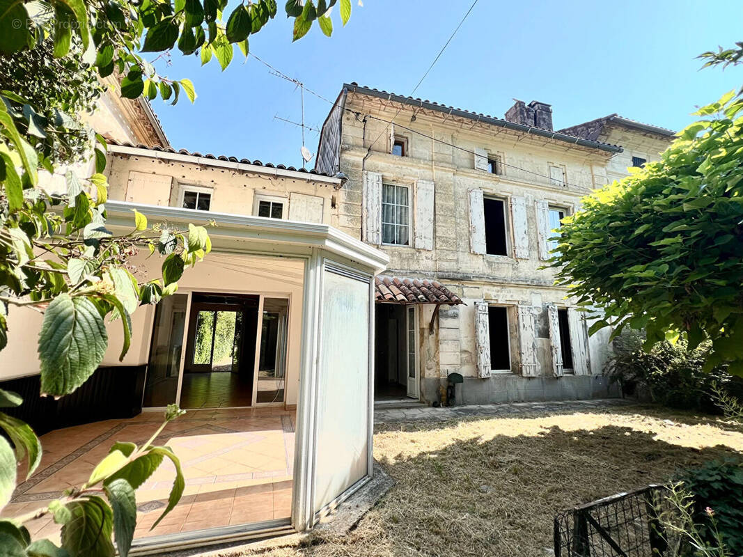 Maison à SAINTE-TERRE