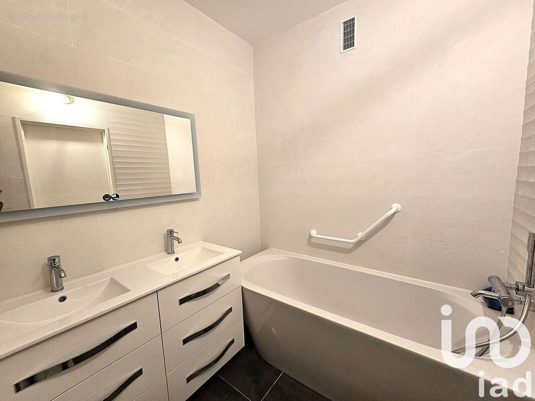 Photo 9 - Appartement à TROYES