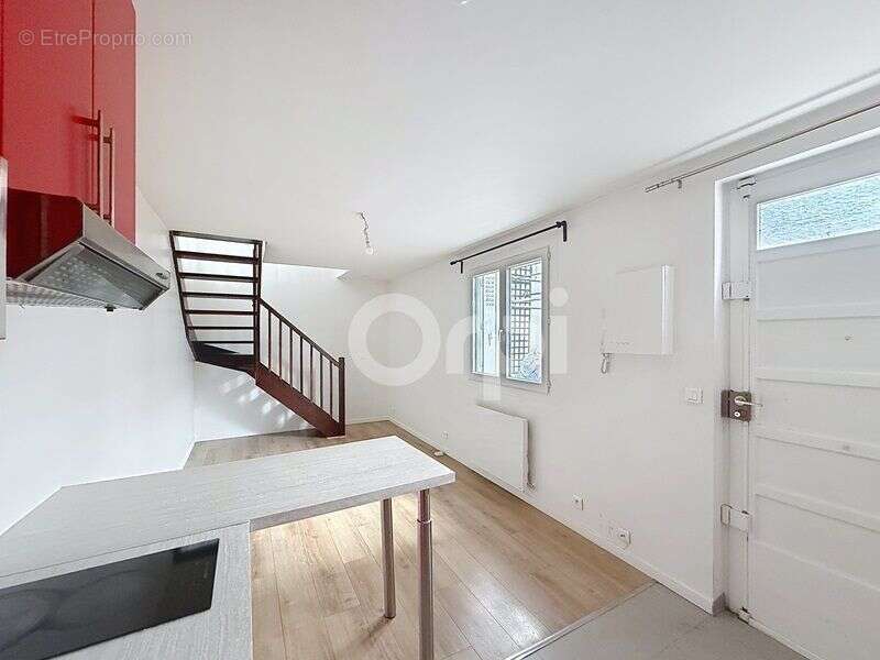 Maison à PARIS-15E