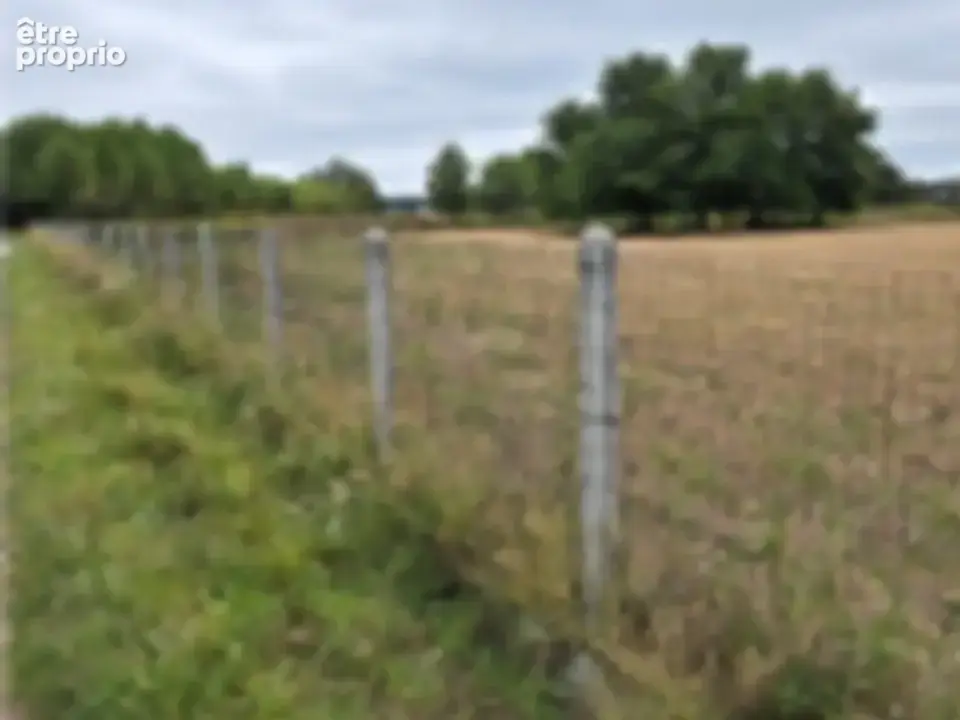 Terrain à CEZAC