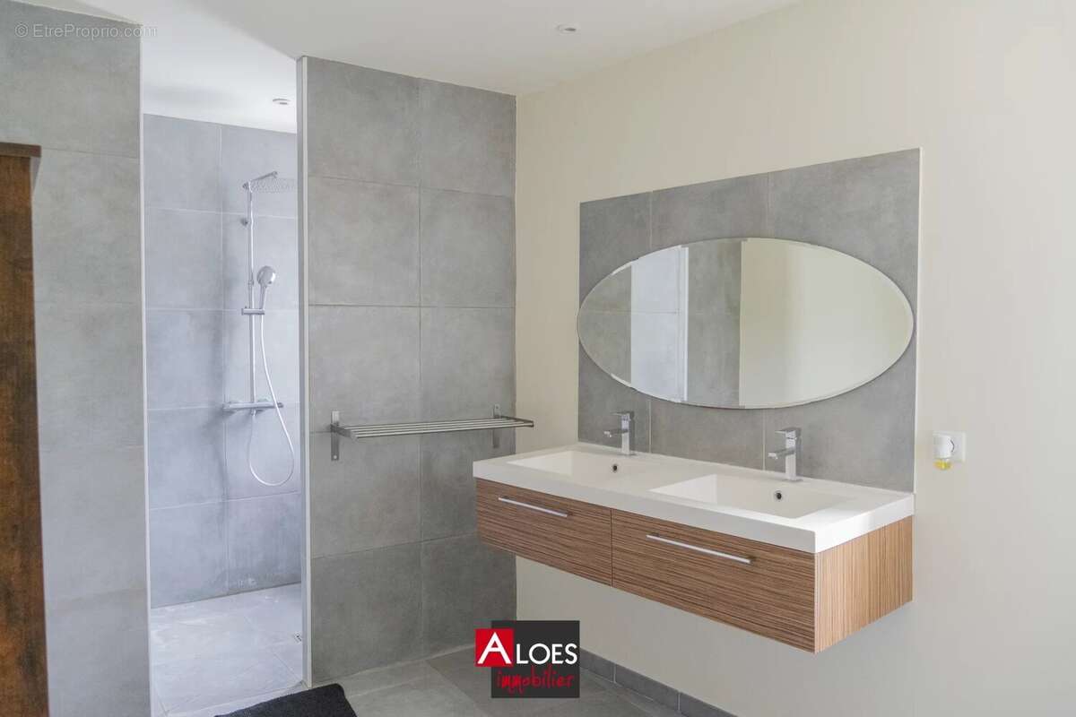 Maison à AIGUES-MORTES