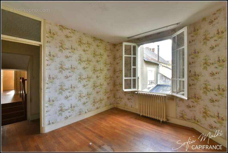 Maison à PREVERANGES