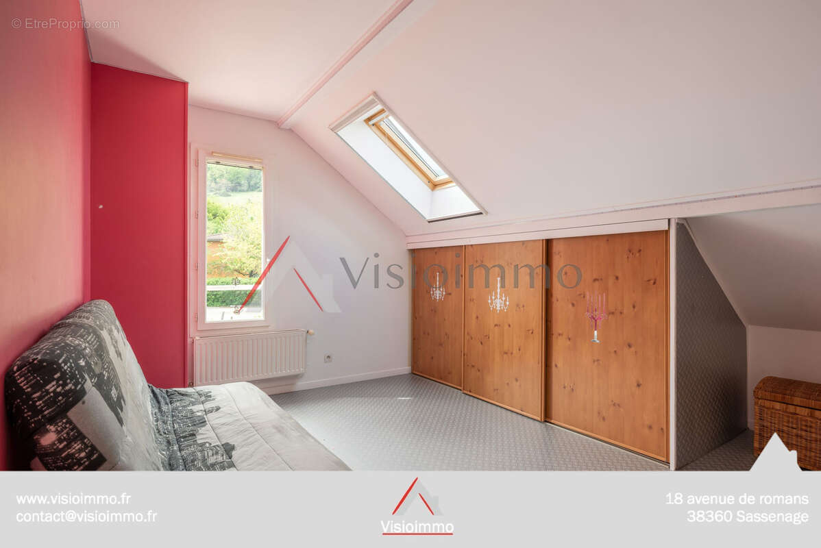 Maison à VARCES-ALLIERES-ET-RISSET