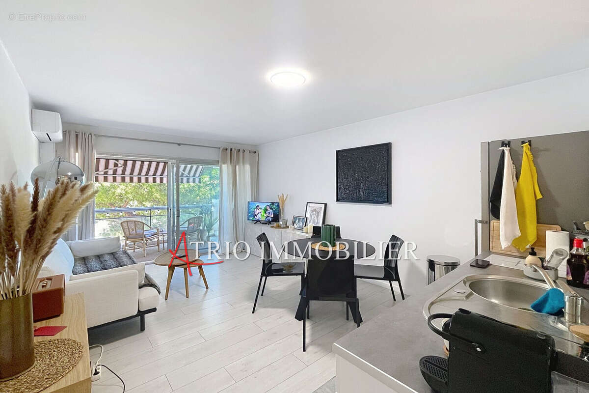 Appartement à CAGNES-SUR-MER