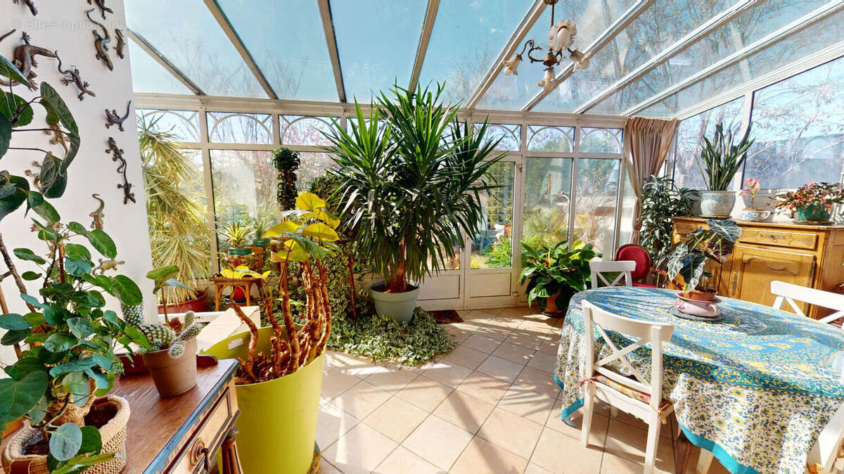 Maison à BRY-SUR-MARNE