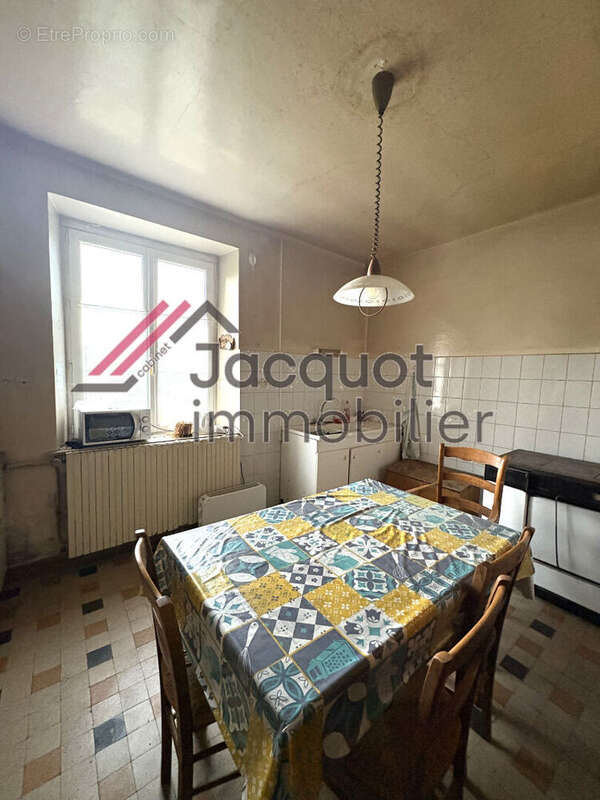 Maison 230 m² à Champagnole  - photo 5