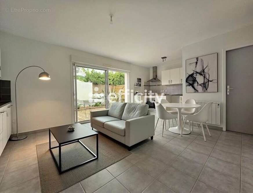 Maison à NIEUL-SUR-MER