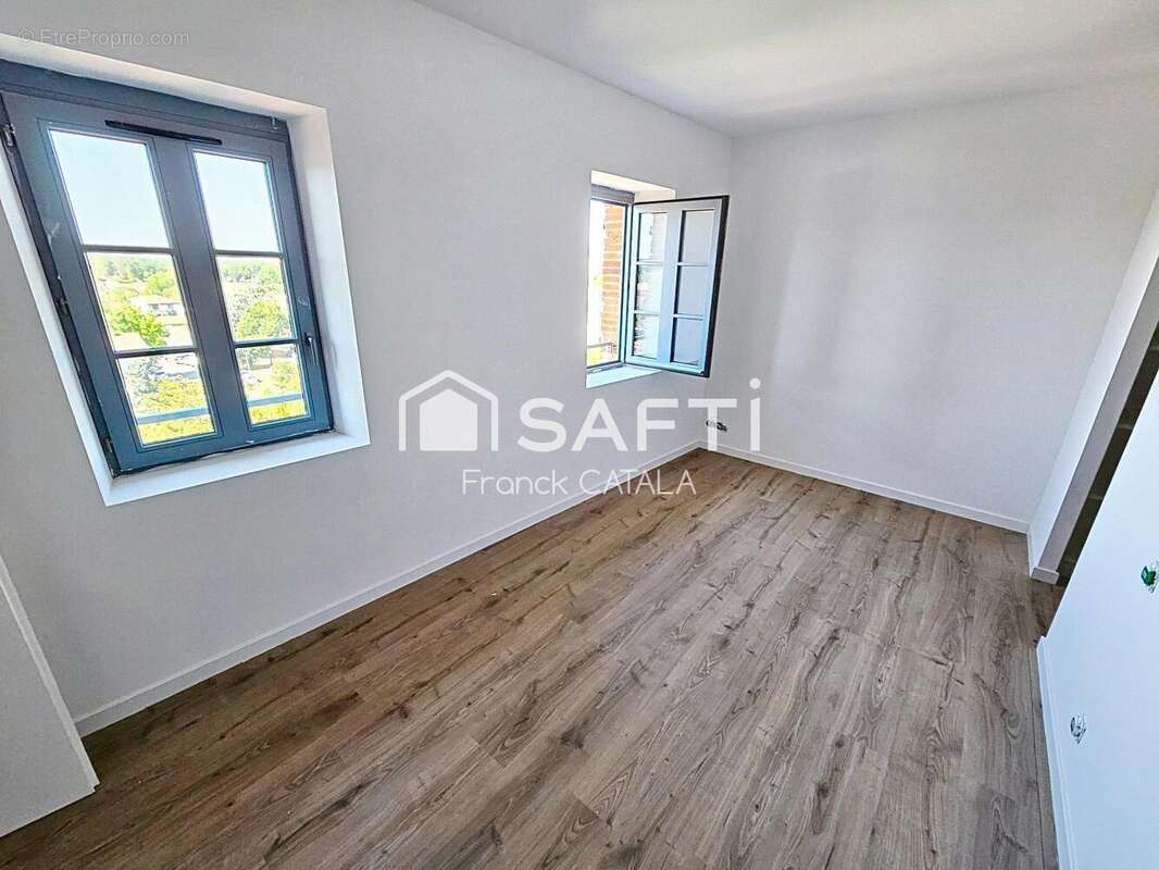 Photo 2 - Appartement à VILLEFRANCHE-DE-LAURAGAIS