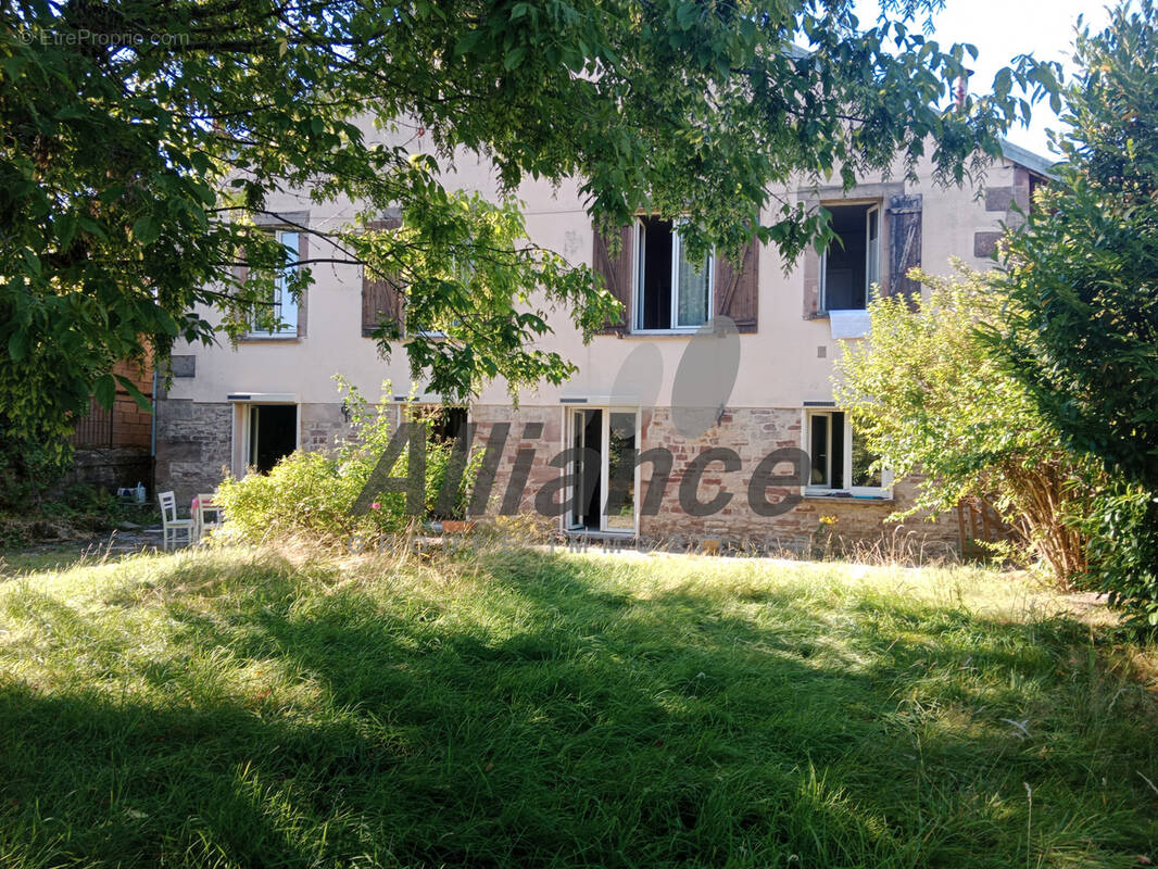 Maison à LUXEUIL-LES-BAINS
