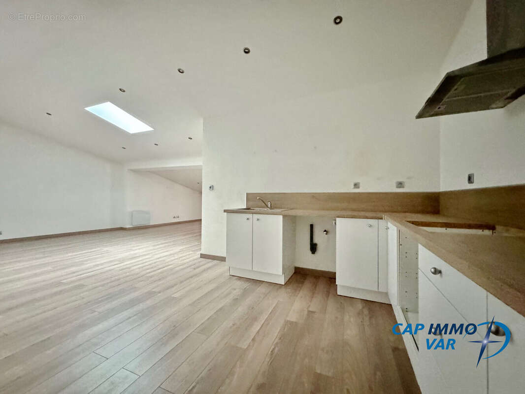 Appartement à LE BEAUSSET