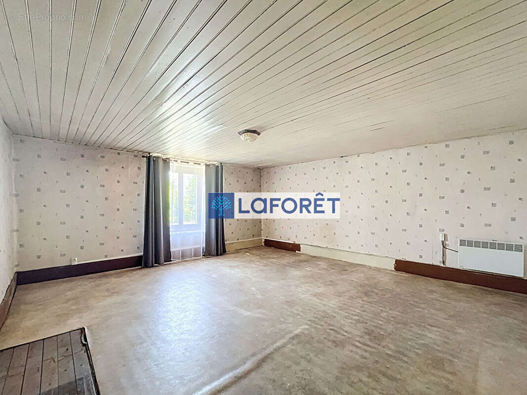 Maison de village à Donjeux (52300) - photo 6