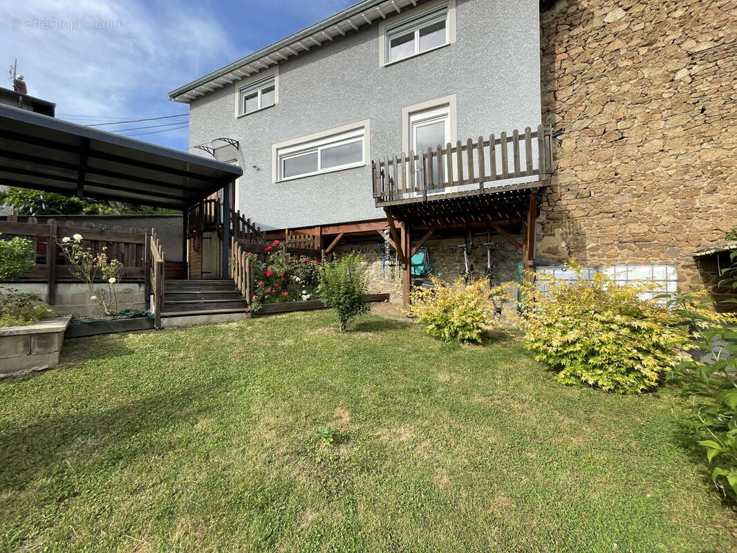 Photo 2 - Maison à AMPLEPUIS