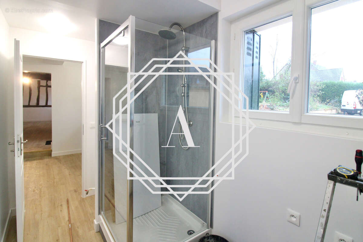 Maison à VALDAMPIERRE