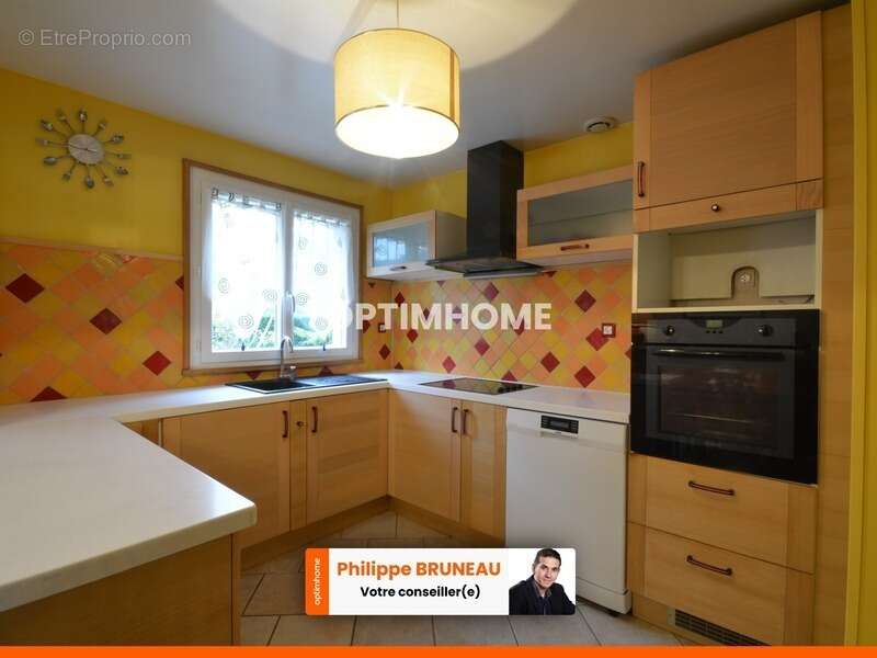 Maison à LA CHAUSSEE-D&#039;IVRY