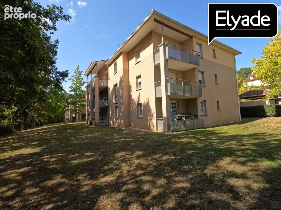 Appartement à TERRASSON-LAVILLEDIEU