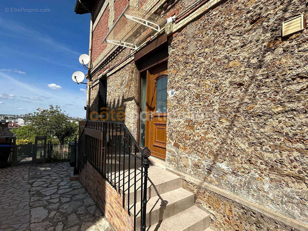 Appartement à VILLENEUVE-SAINT-GEORGES