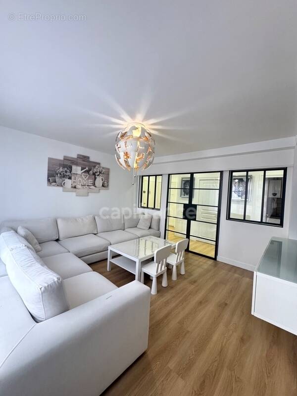 Appartement à MANTES-LA-VILLE