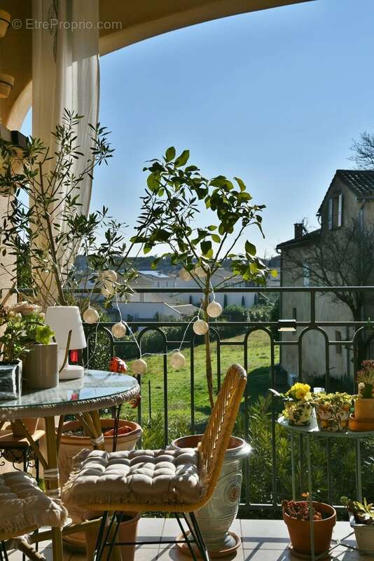 Appartement à UZES