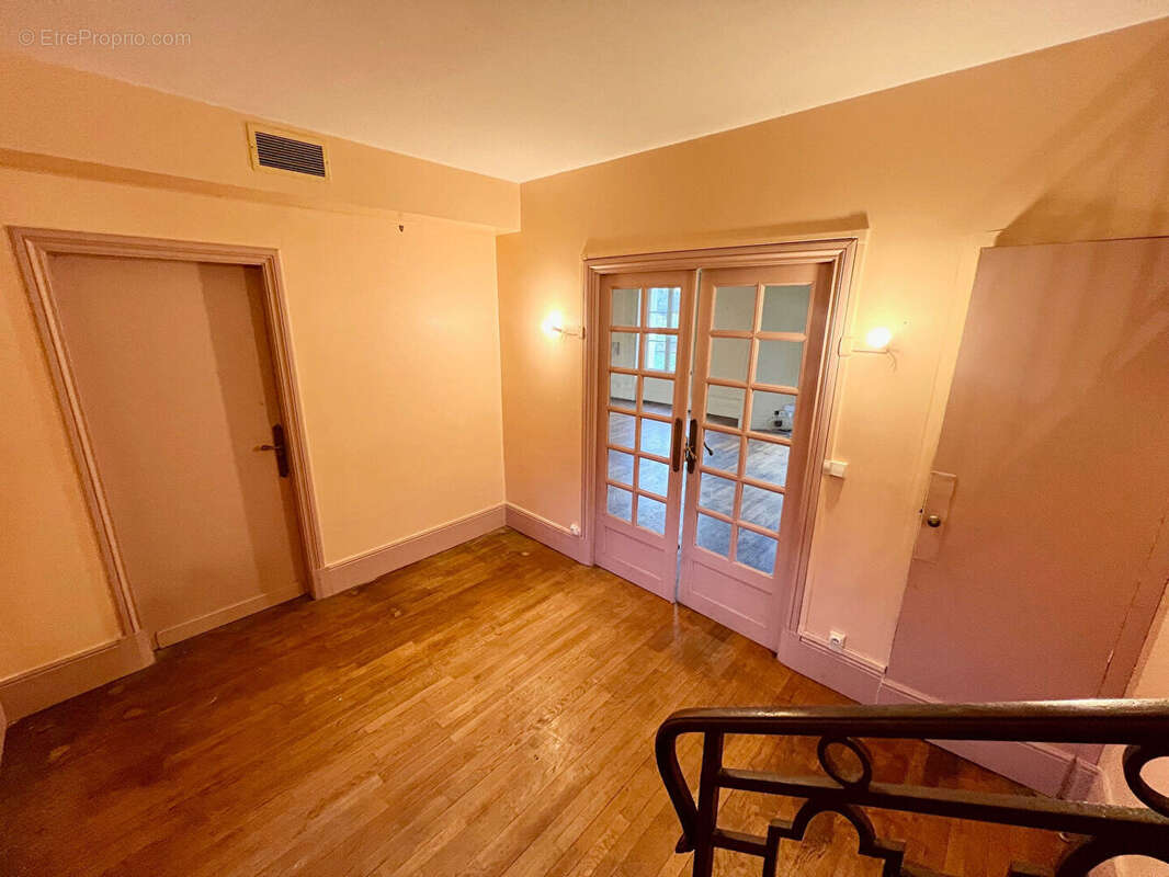 Maison à BRIE-COMTE-ROBERT