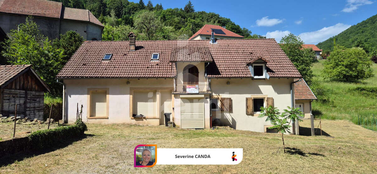 Maison à AUXELLES-HAUT