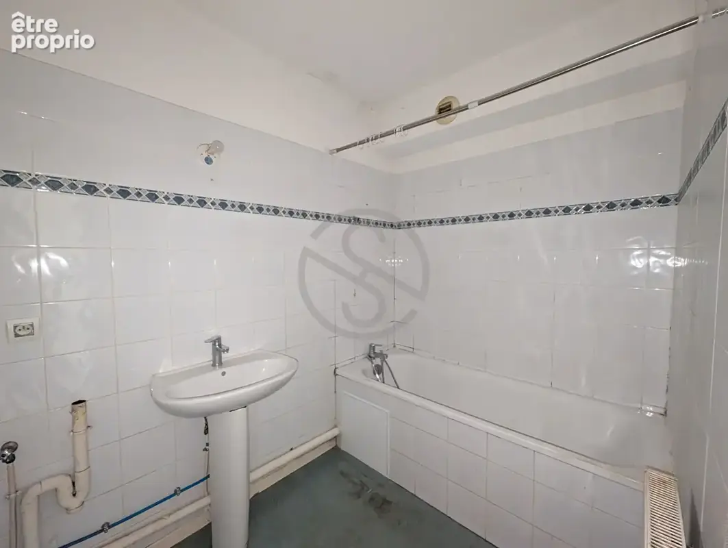 Appartement La Cote Saint Andre 3 pièces de 54 m2 - photo 7