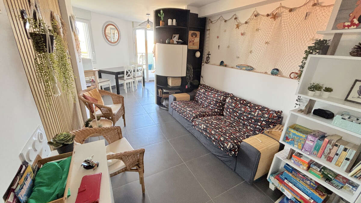 Appartement à CANDILLARGUES