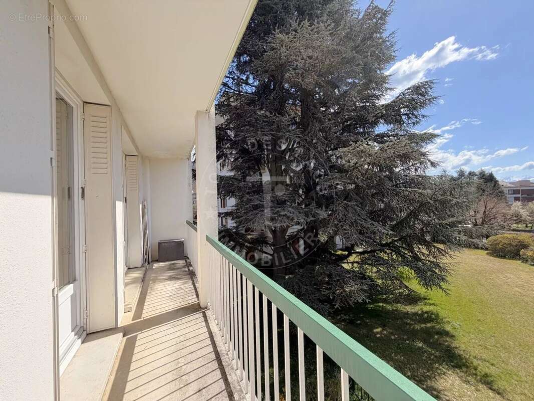 Appartement à ANNECY-LE-VIEUX