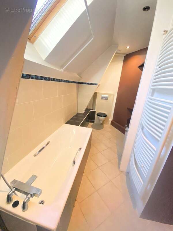 Maison à ARPAJON-SUR-CERE