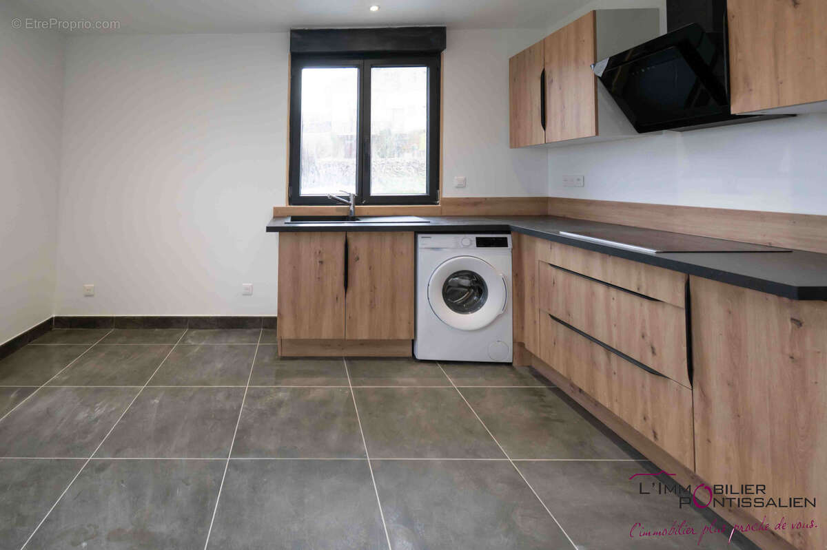 Appartement à LABERGEMENT-SAINTE-MARIE