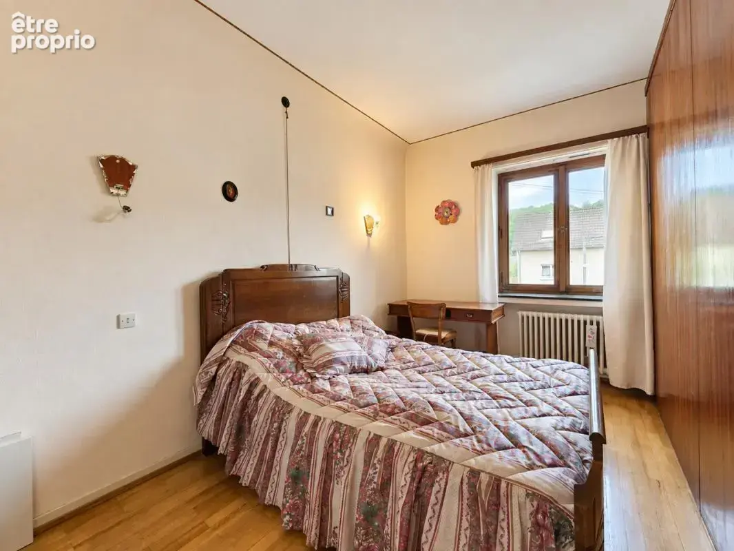 Maison 4 pièces de 106 m² avec grand terrain et dépendances — Stiring- - photo 5