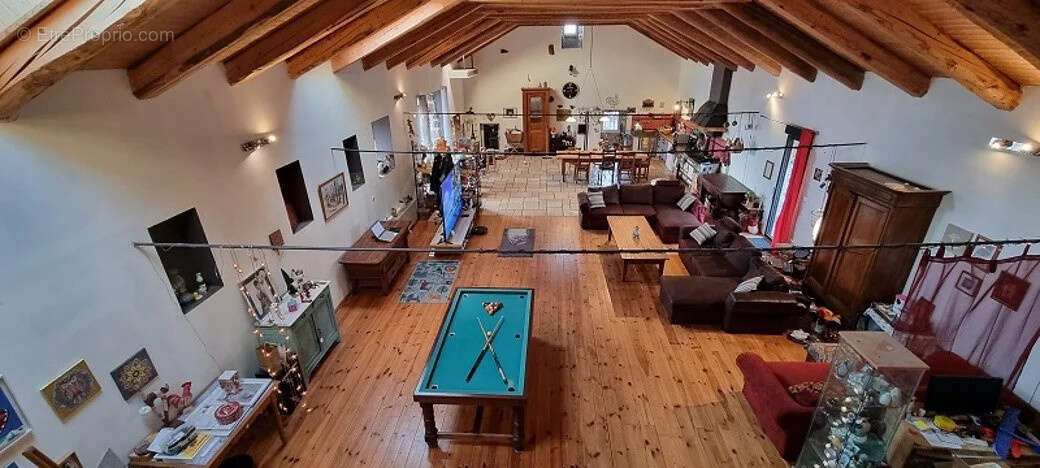 Maison à LE CHAMBON-SUR-LIGNON