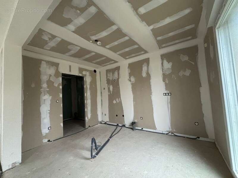 Maison à VERNEVILLE