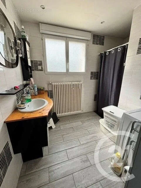 Maison à SAINT-QUENTIN