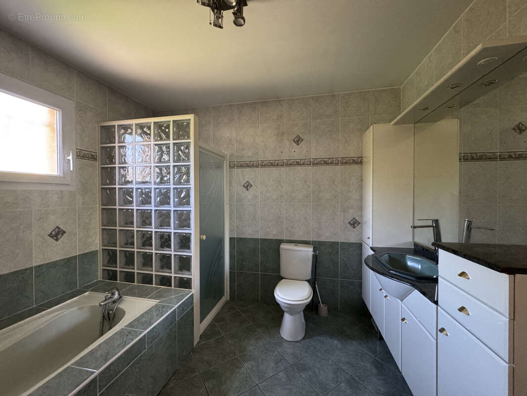 Maison à SAINT-PIERRE-DE-BOEUF