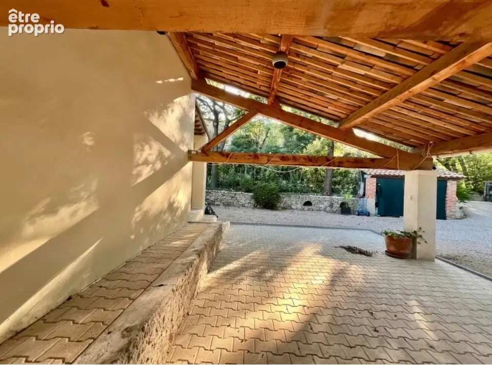 PROPRIÉTÉ D'EXCEPTION À ROBION : Villa T5 Rénovée + Gîte Indépendant au Pied du Luberon - photo 3
