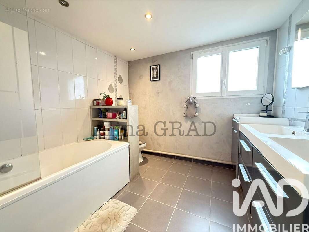 Photo 6 - Maison à PIERRELAYE