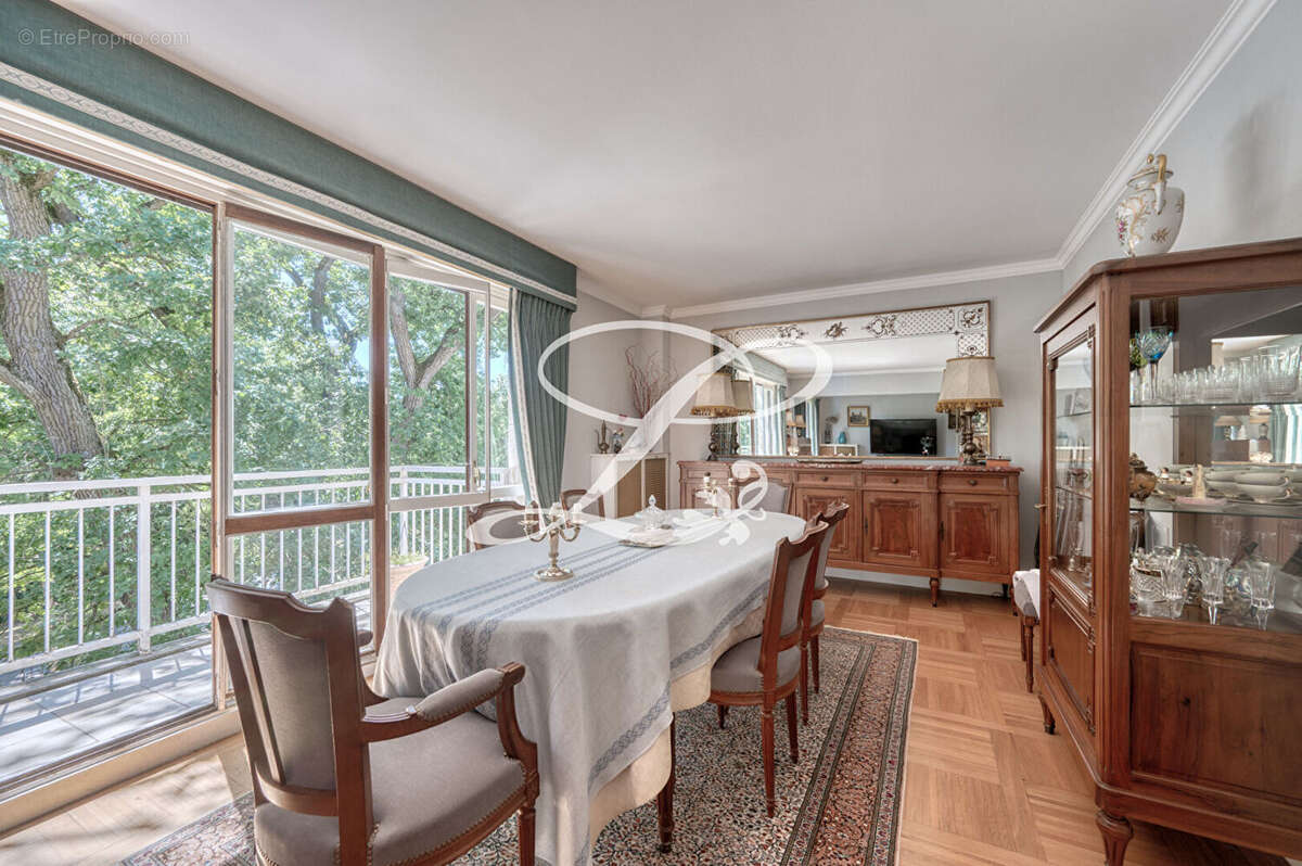 Appartement à MAISONS-LAFFITTE