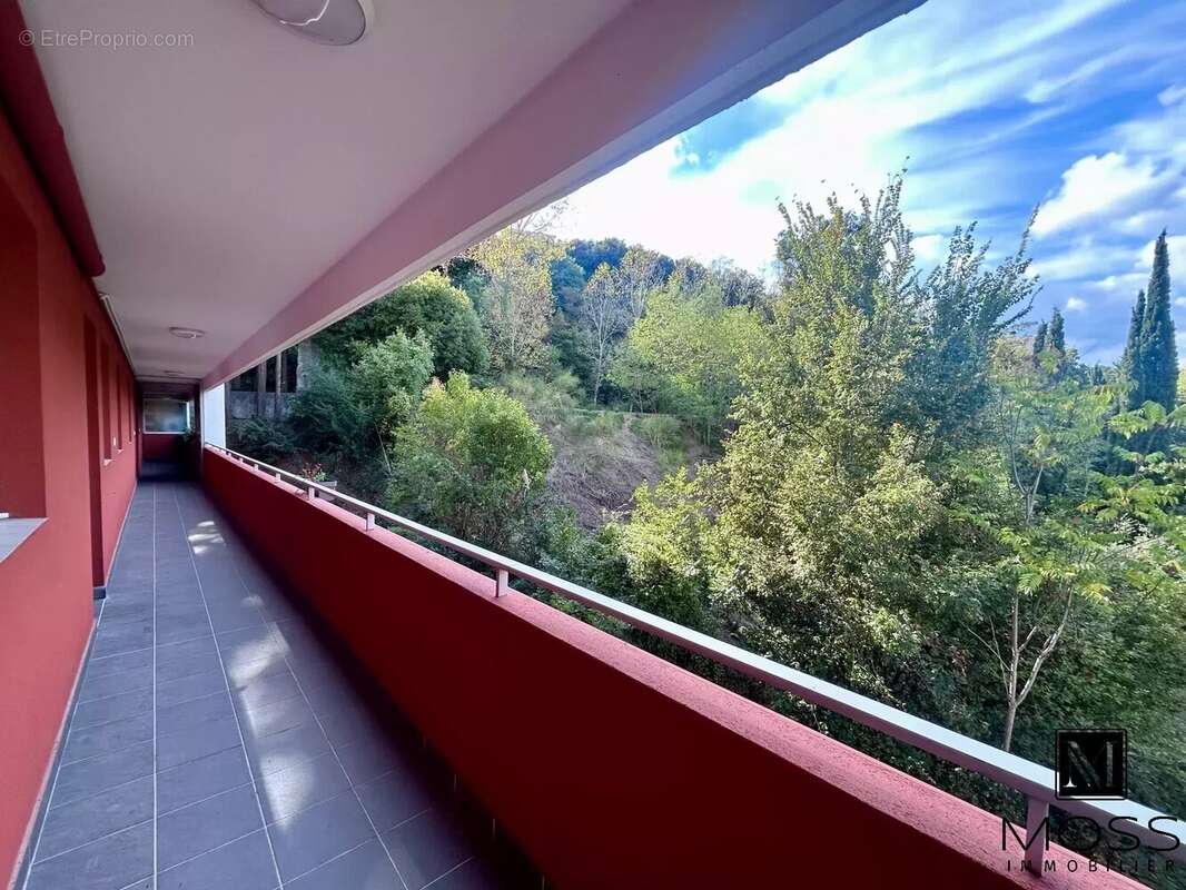 Appartement à VILLENEUVE-LOUBET