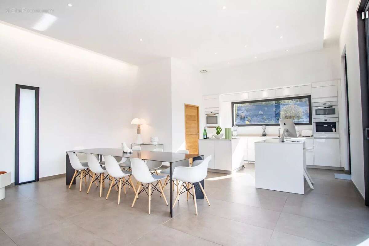 Maison à AIX-EN-PROVENCE