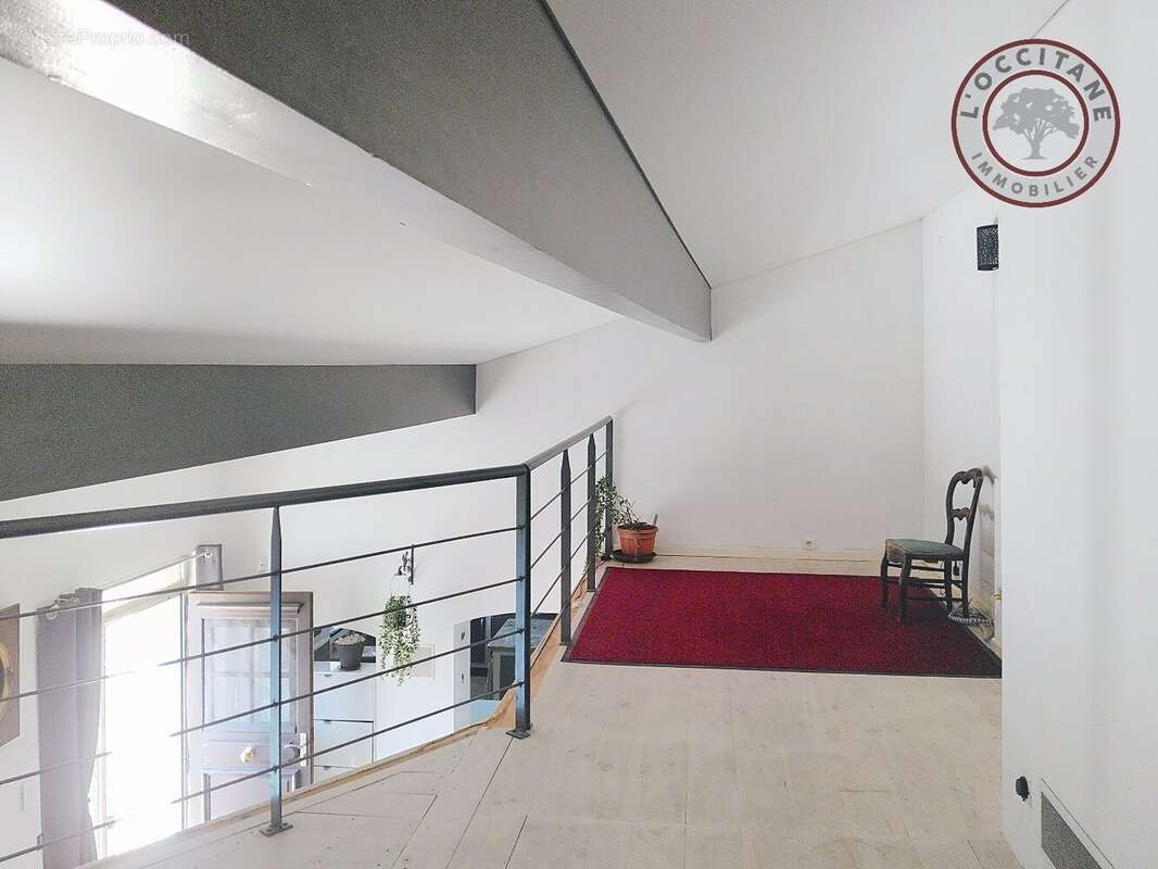 Maison à MAUVEZIN