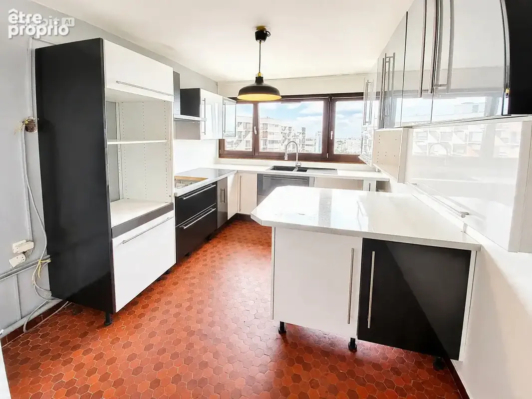 4 pièces en étage élevé et vue dégagée - photo 3