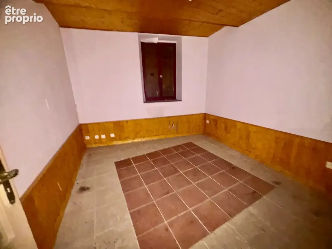 Ancien immeuble à rénover de 410 m² avec jardin et parking privatif – Larrazet (82) - photo 9