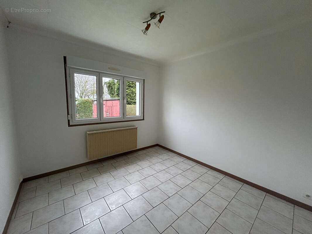 Maison à BOURG-ACHARD