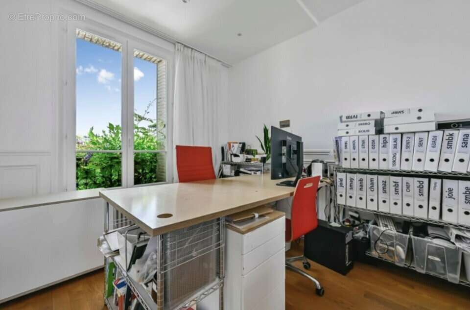 Commerce à SAINT-MAUR-DES-FOSSES