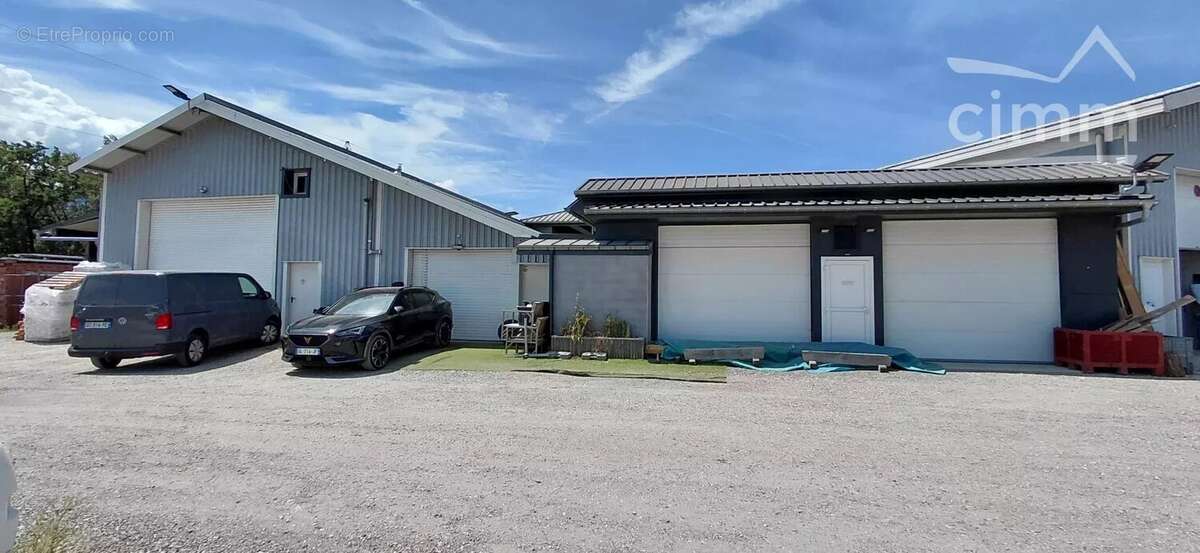 Appartement à SAINT-JEOIRE-PRIEURE